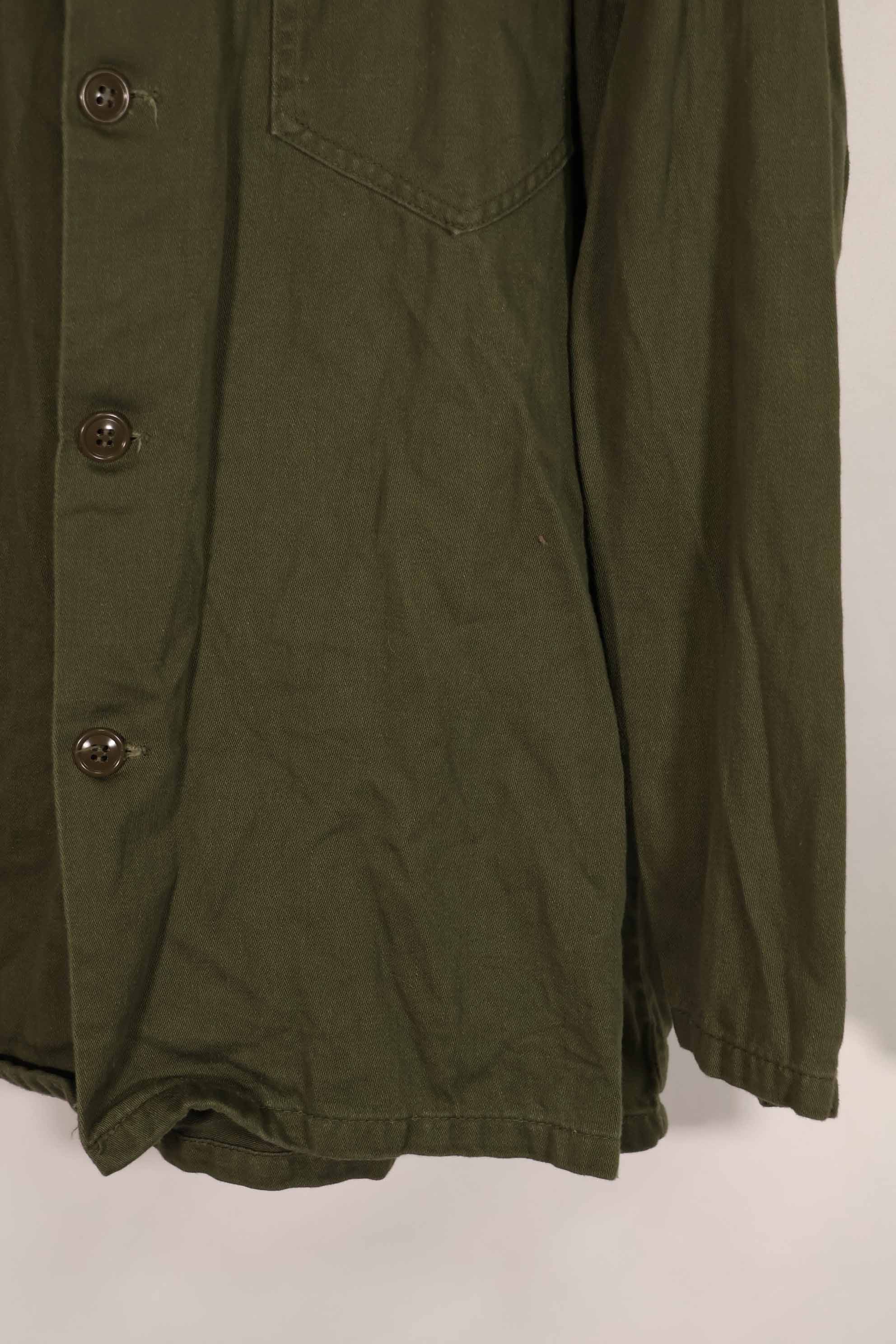 実物　1960年代初頭製　アメリカ軍　OG-107 ユーティリティシャツ　サイズタグなし　中古品　C