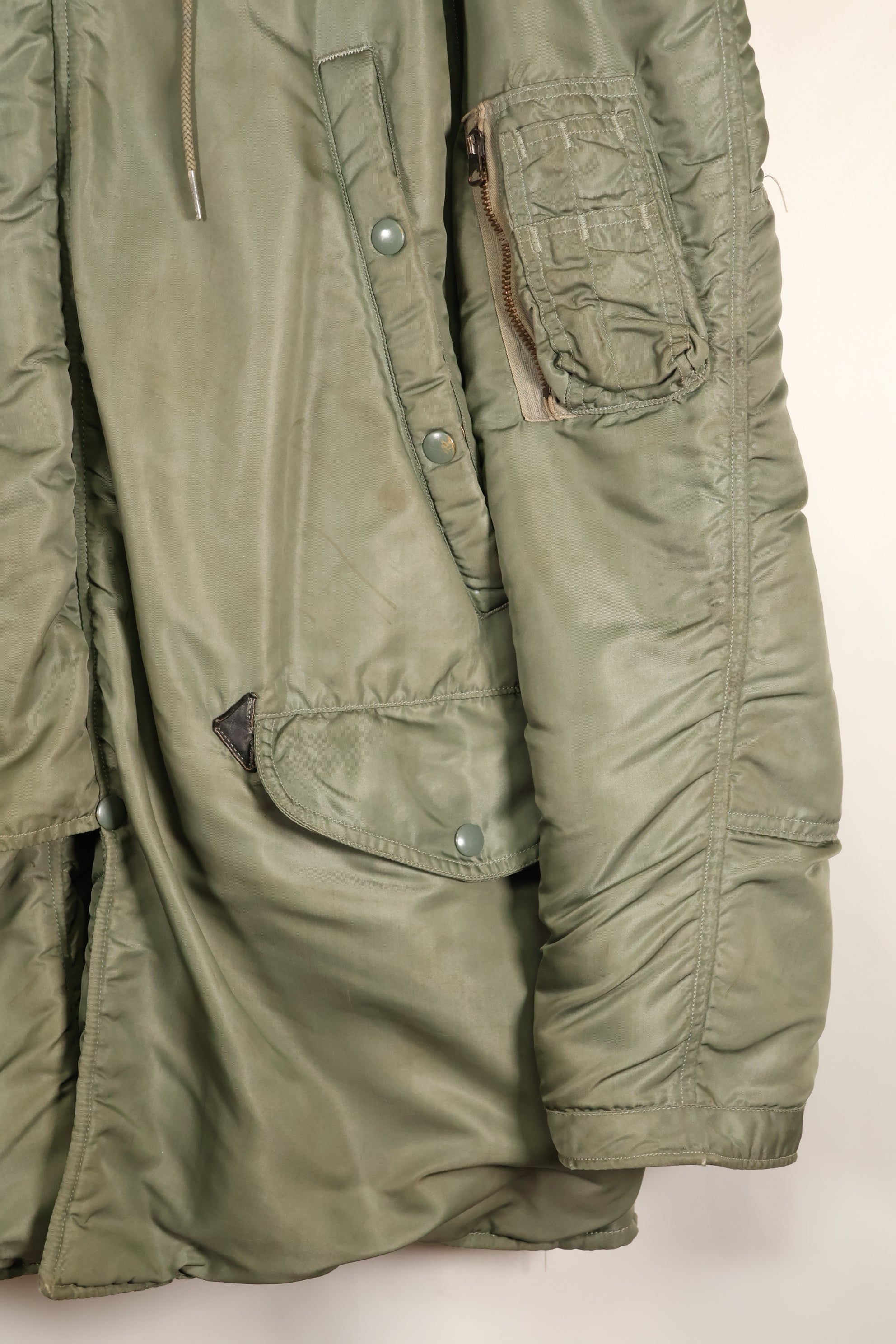 1950年代後半〜60年代初頭　MEDIUM　アメリカ空軍　USAF　N3-B　フライトジャケット　中古品