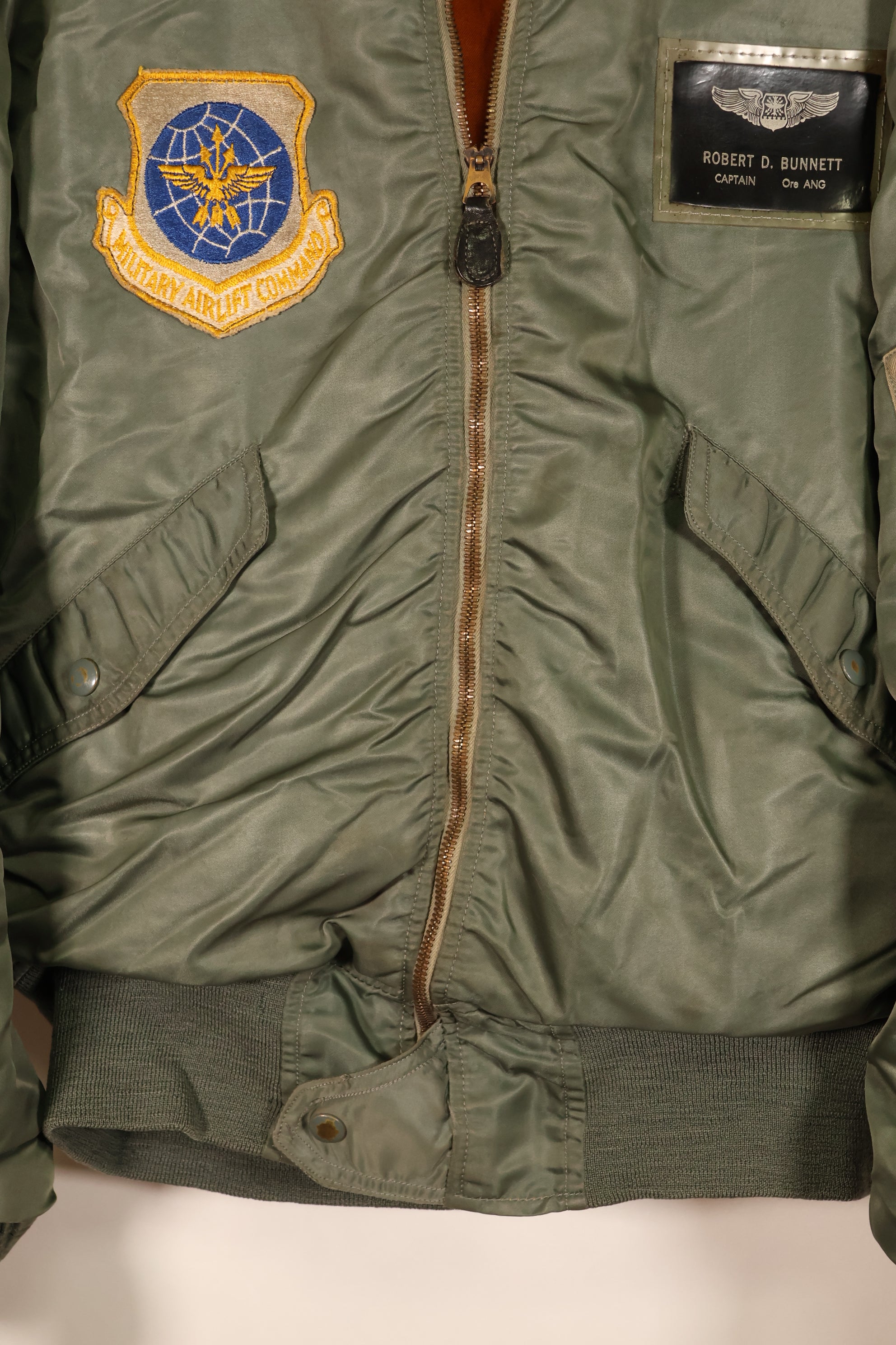1960年契約　MEDIUM　アメリカ空軍 USAF　L-2B　フライトジャケット　パッチ初付　中古品