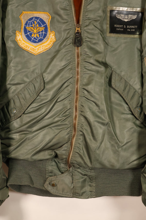 1960年契約　MEDIUM　アメリカ空軍 USAF　L-2B　フライトジャケット　パッチ初付　中古品