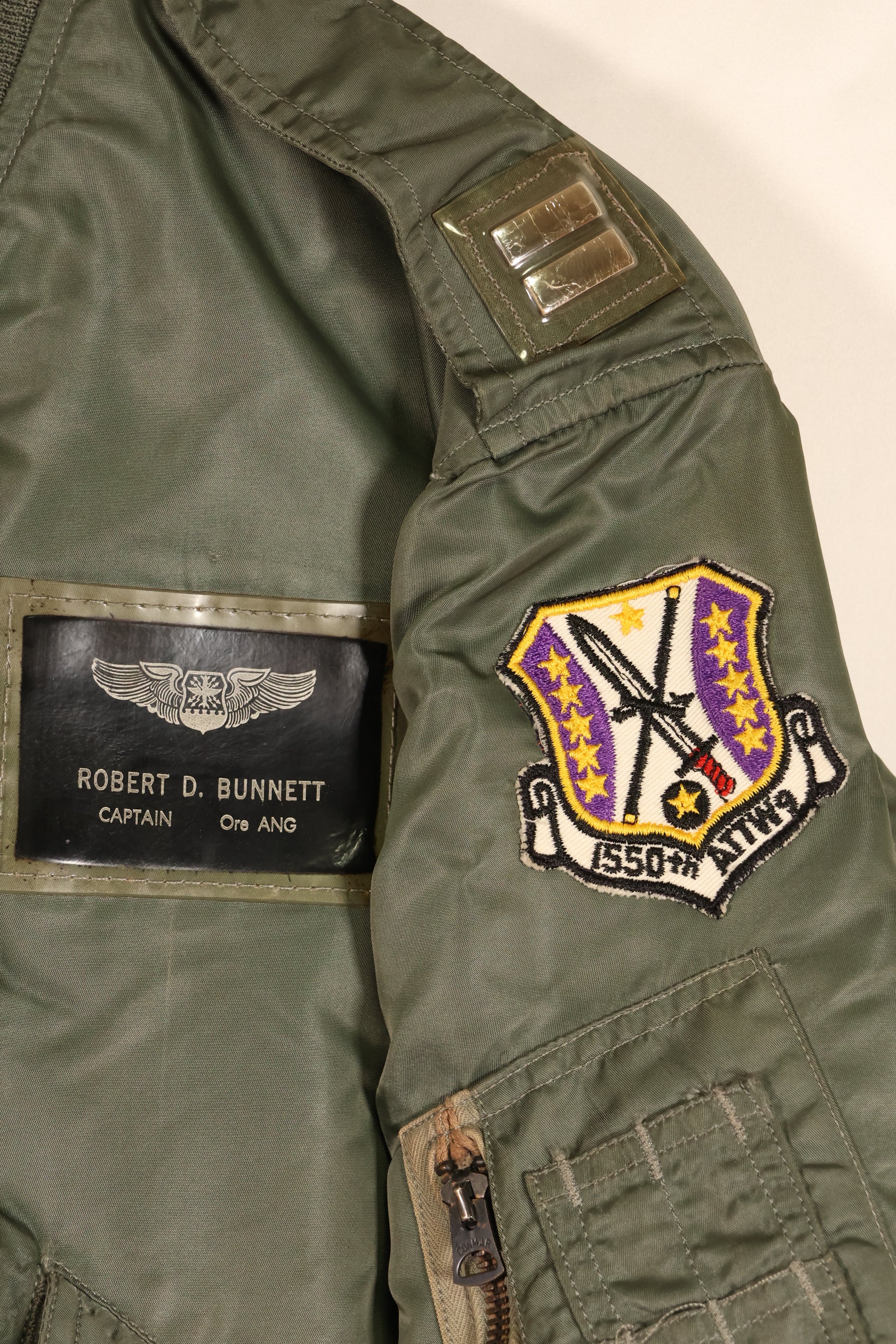 1960年契約　MEDIUM　アメリカ空軍 USAF　L-2B　フライトジャケット　パッチ初付　中古品