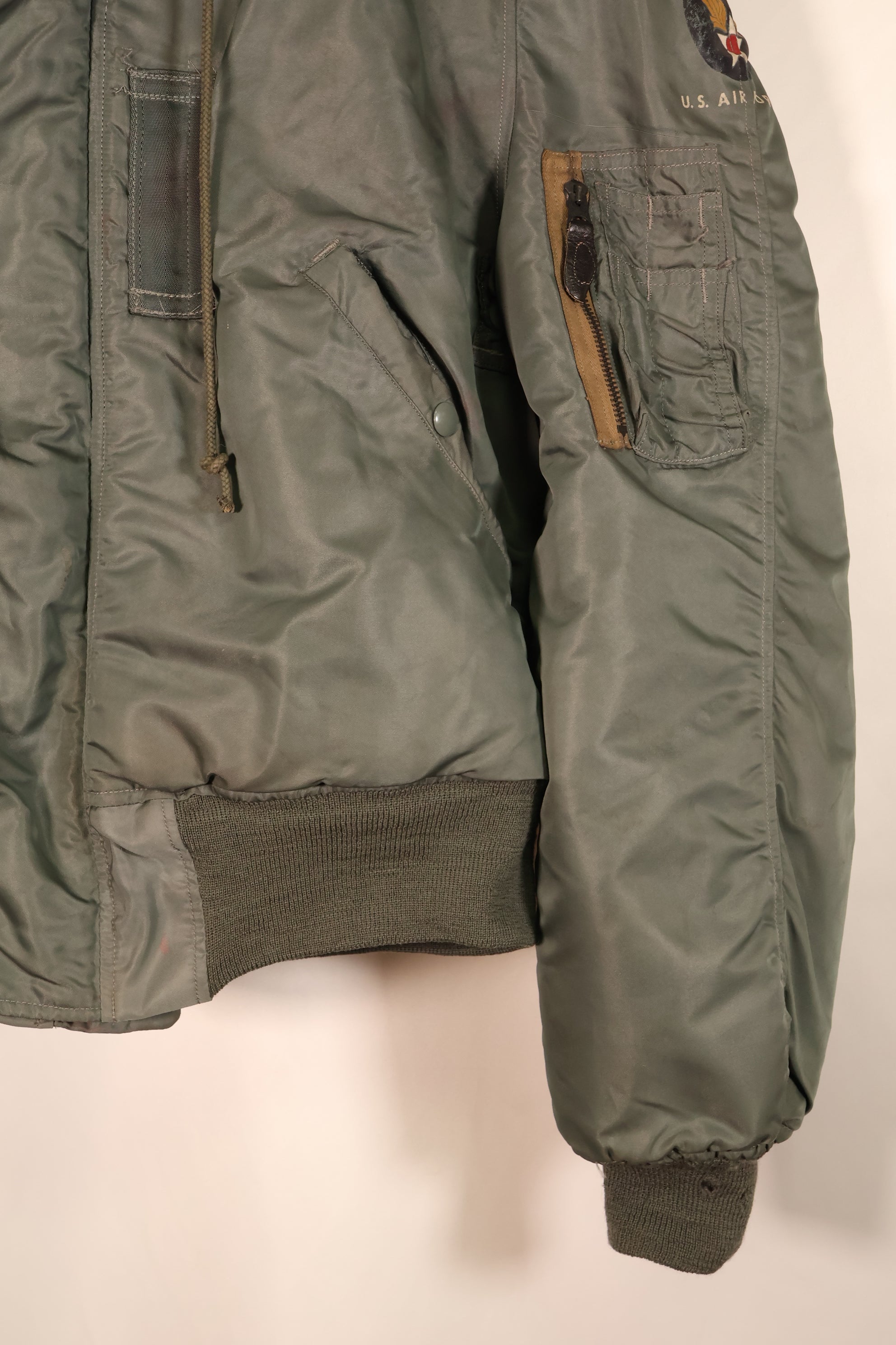 1950年代中頃　MEDIUM　アメリカ空軍　USAF　N2-B　フライトジャケット　中古品