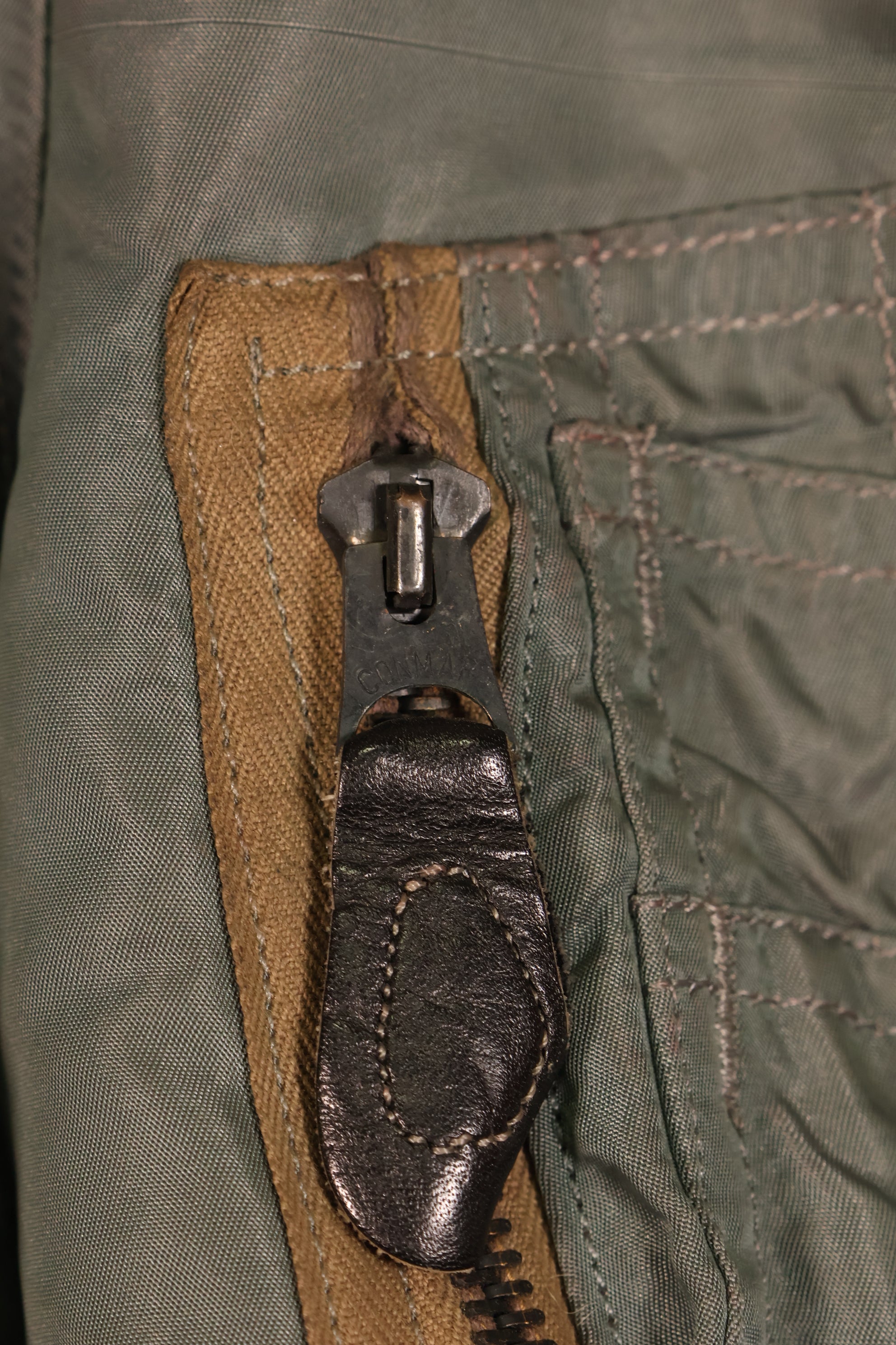 1950年代中頃　MEDIUM　アメリカ空軍　USAF　N2-B　フライトジャケット　中古品