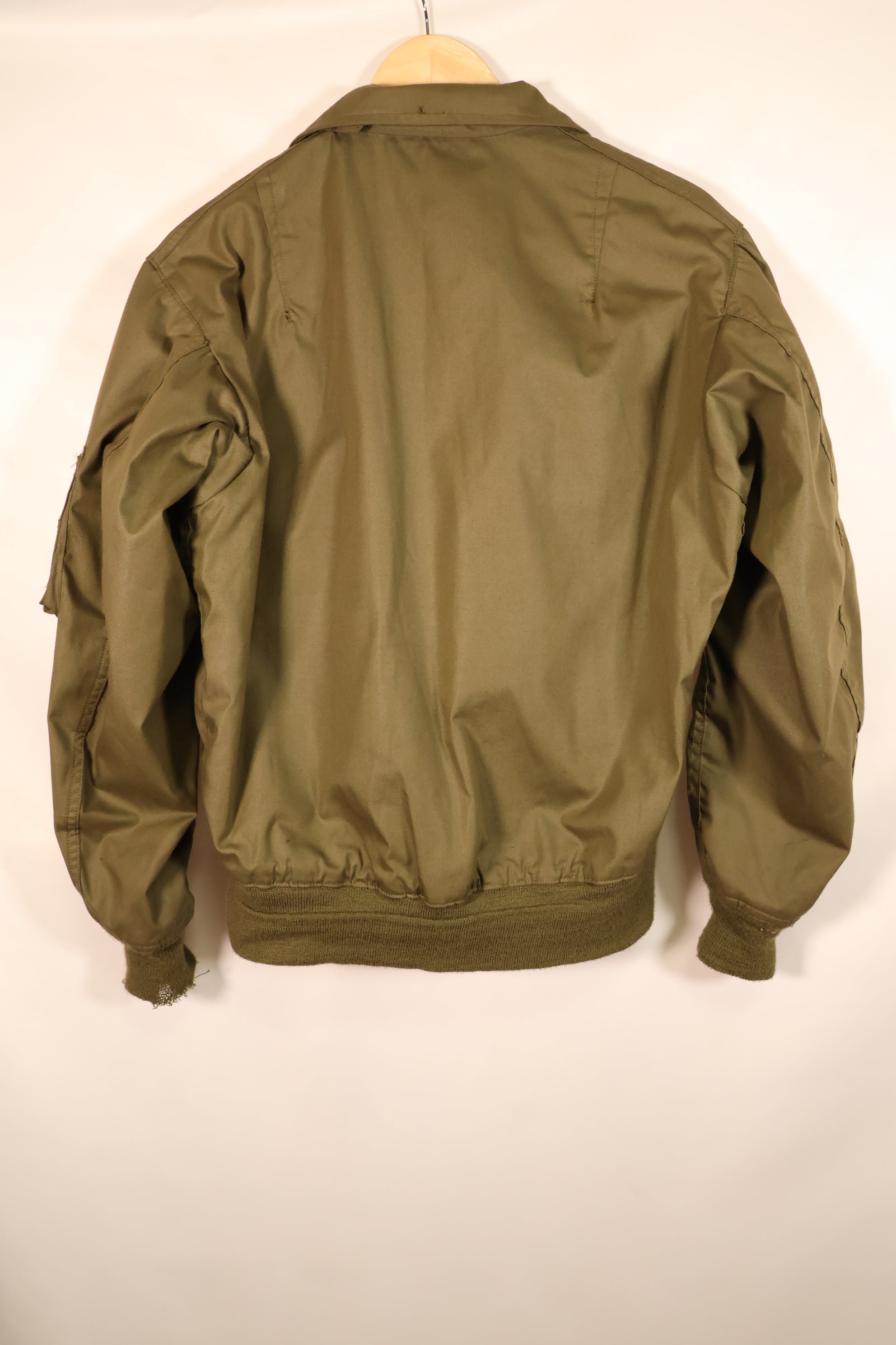 1974年契約　M-R　アメリカ陸軍　パイロット　ライトウェイトジャケット　フライトジャケット　中古品
