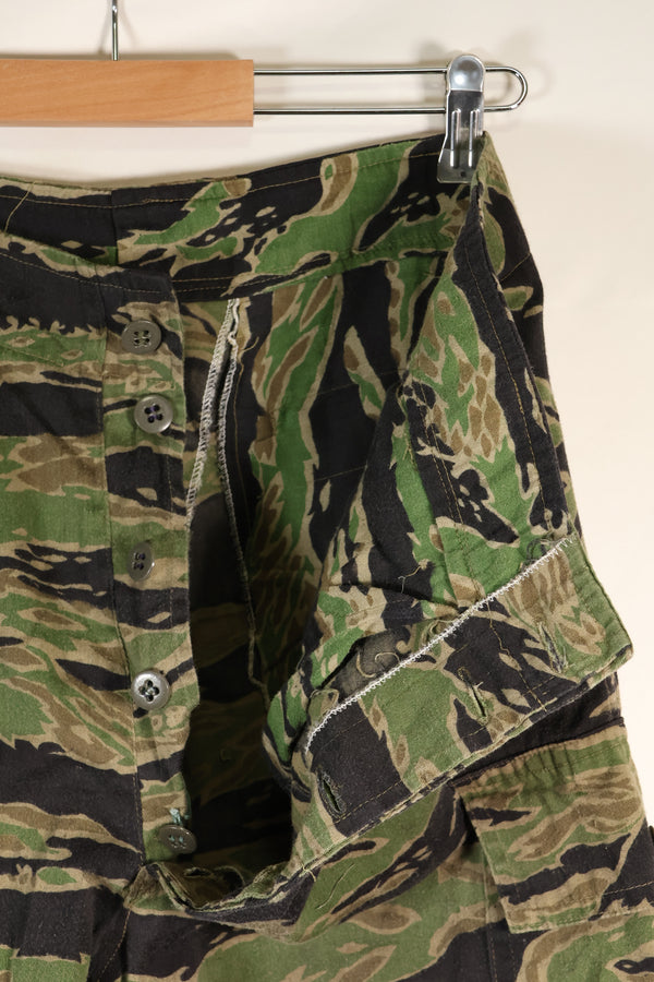 1960年代後半〜70年代　テイラー製　レイトウォー　タイガーストライプ　大きめ　パンツ　中古