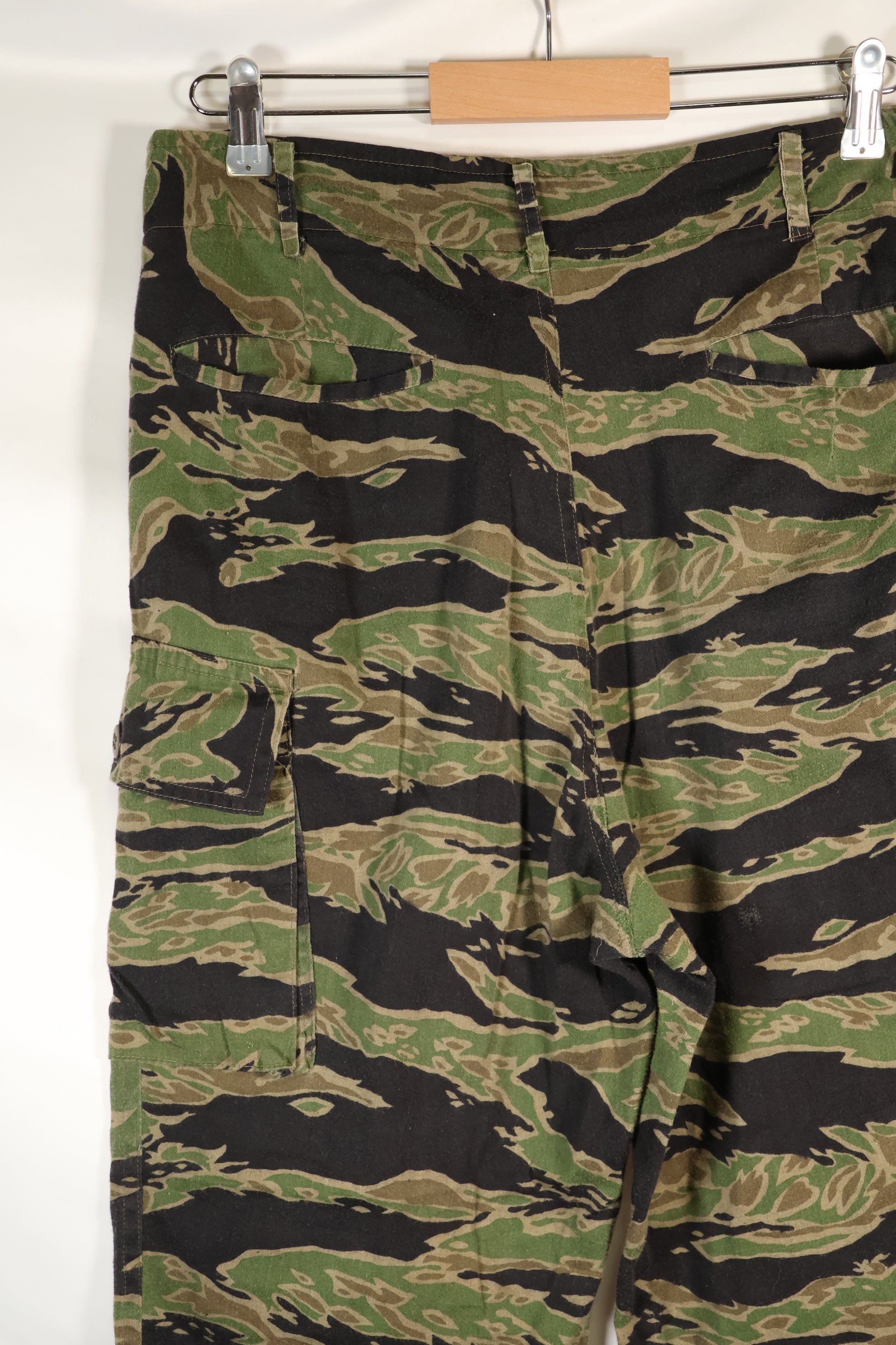 1960年代後半〜70年代　テイラー製　レイトウォー　タイガーストライプ　大きめ　パンツ　中古