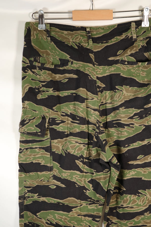 1960年代後半〜70年代　テイラー製　レイトウォー　タイガーストライプ　大きめ　パンツ　中古