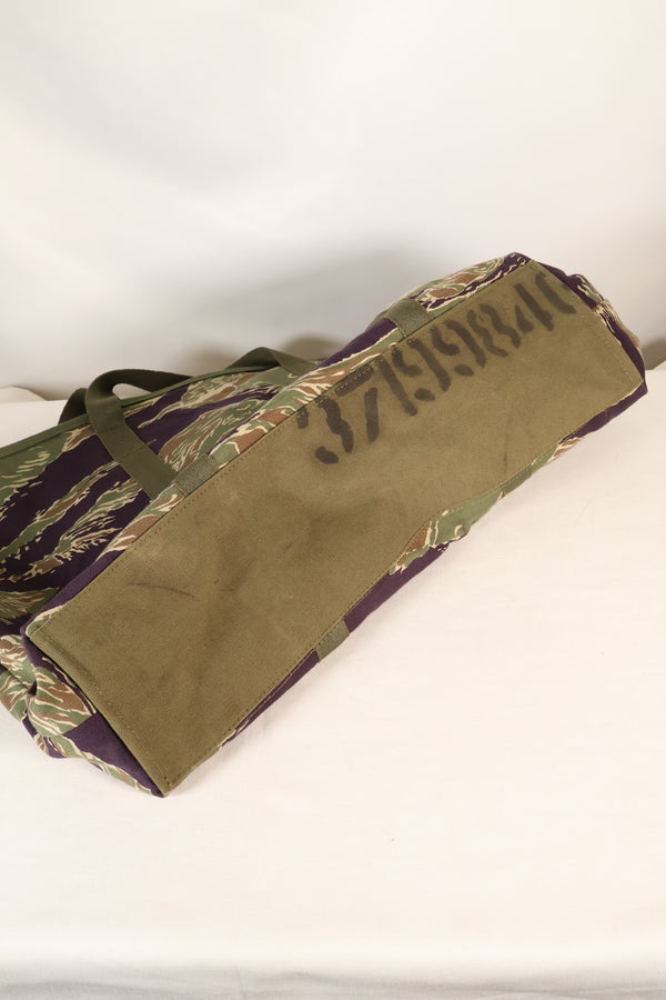 MILITARIA 1911 xSignal Depot コラボ　沖縄タイガー　タイガーストライプトートバッグ　