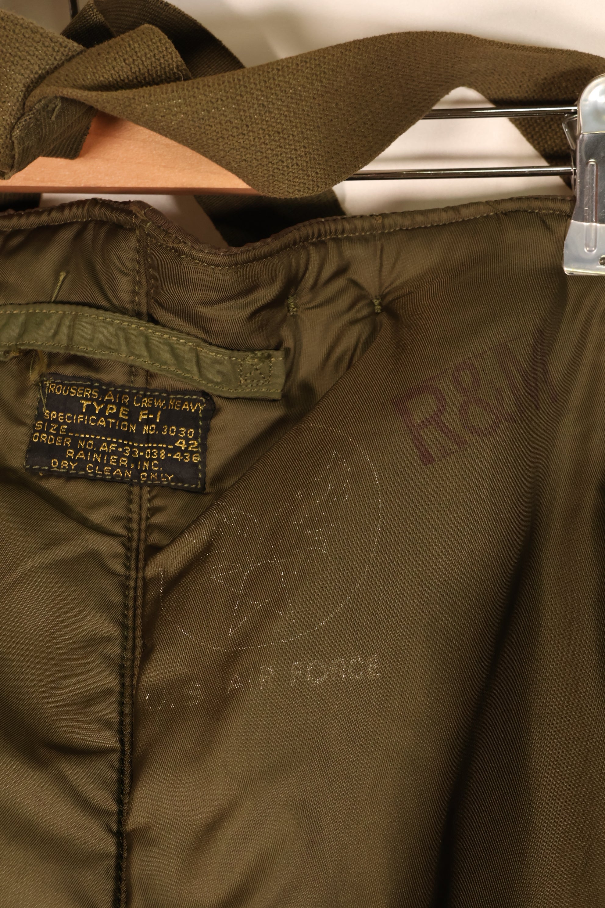 1940年代後半〜50年代初頭　42　アメリカ空軍　USAF　TYPE F-1　フライトパンツ　中古品