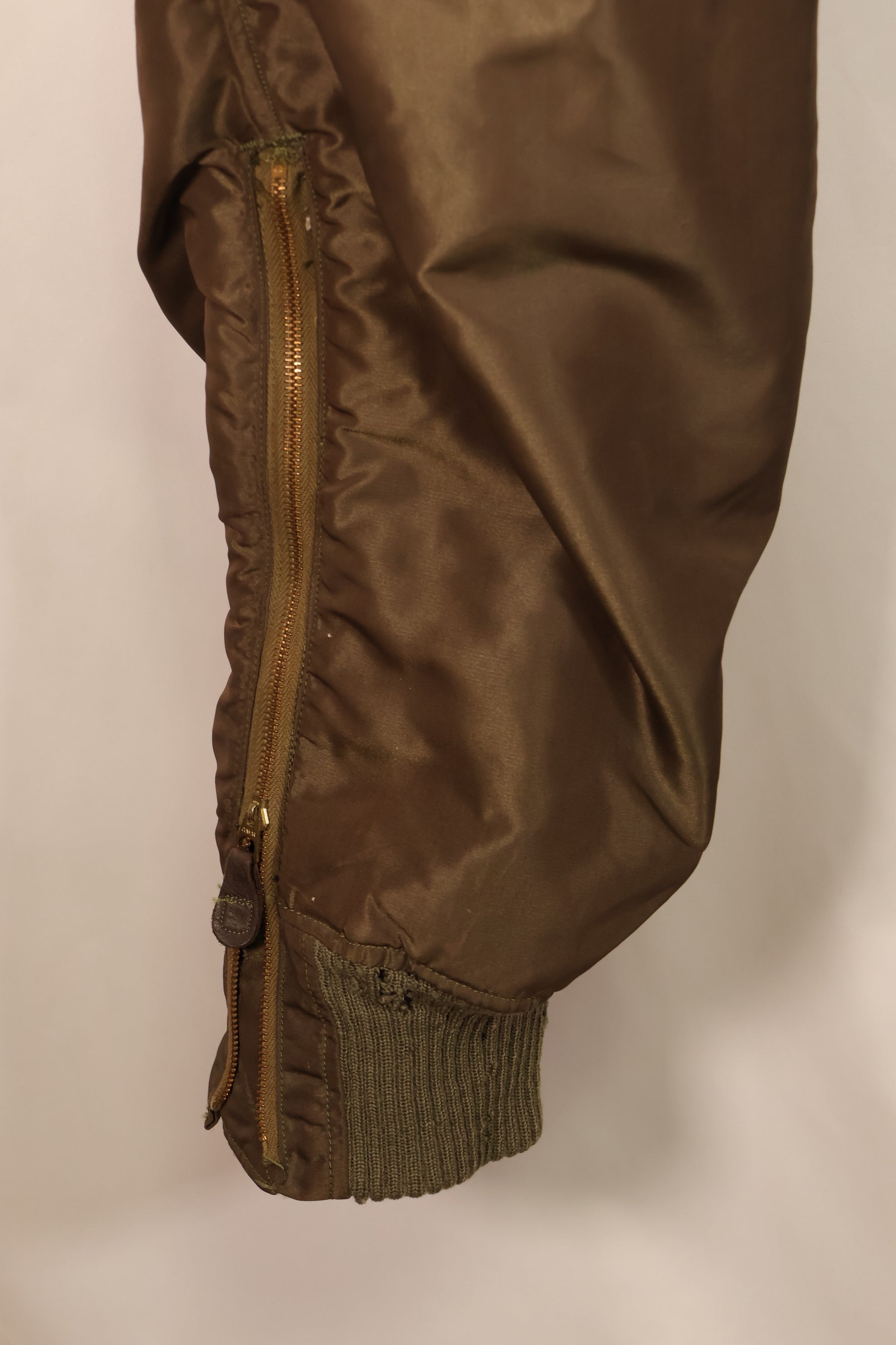 1940年代後半〜50年代初頭　42　アメリカ空軍　USAF　TYPE F-1　フライトパンツ　中古品