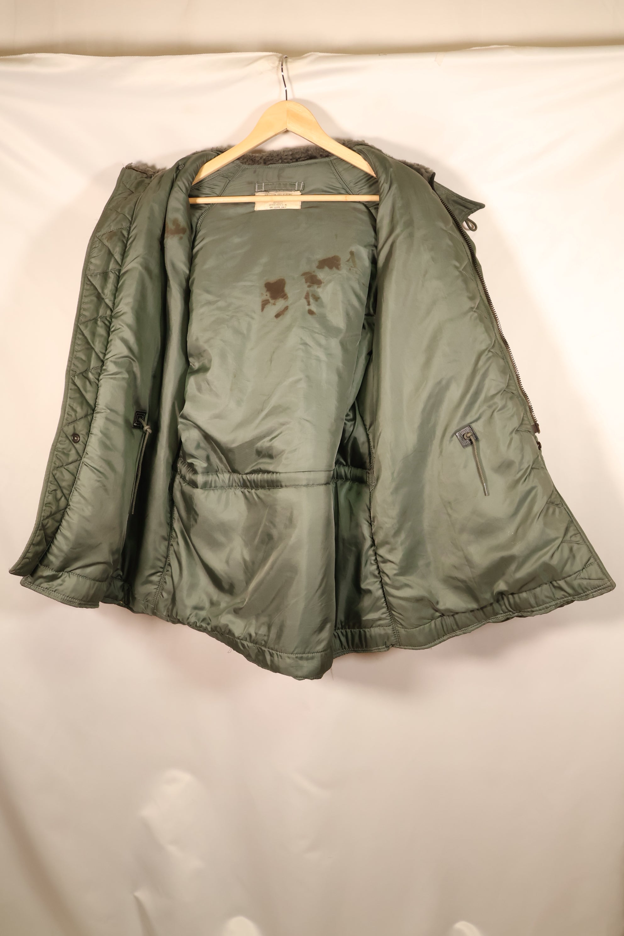1962年契約　MEDIUM　アメリカ空軍　USAF　N3-B　フライトジャケット　中古品