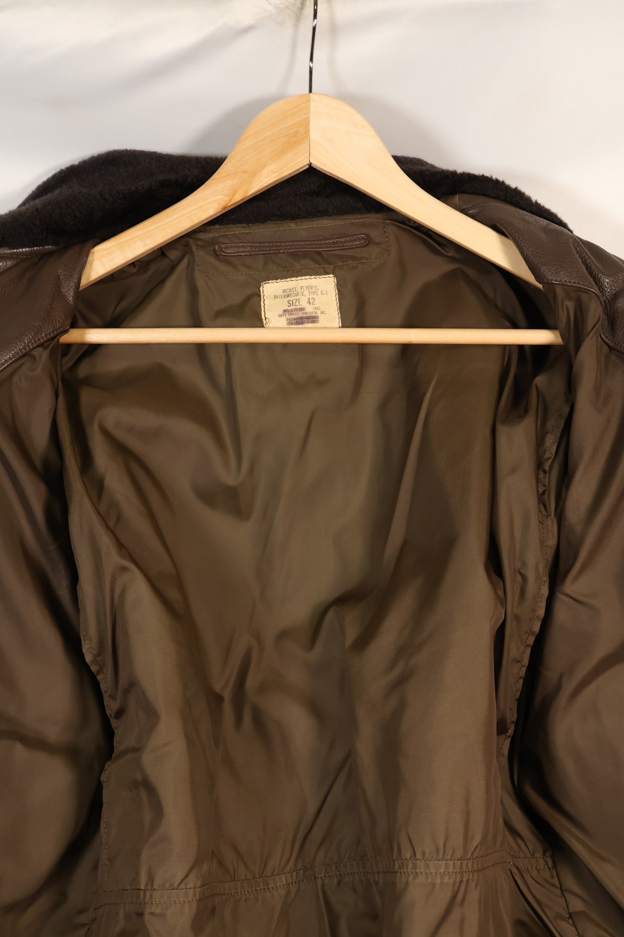 1977年契約　サイズ 42　アメリカ海軍　G-1　フライトジャケット　インターメディエイト　中古品