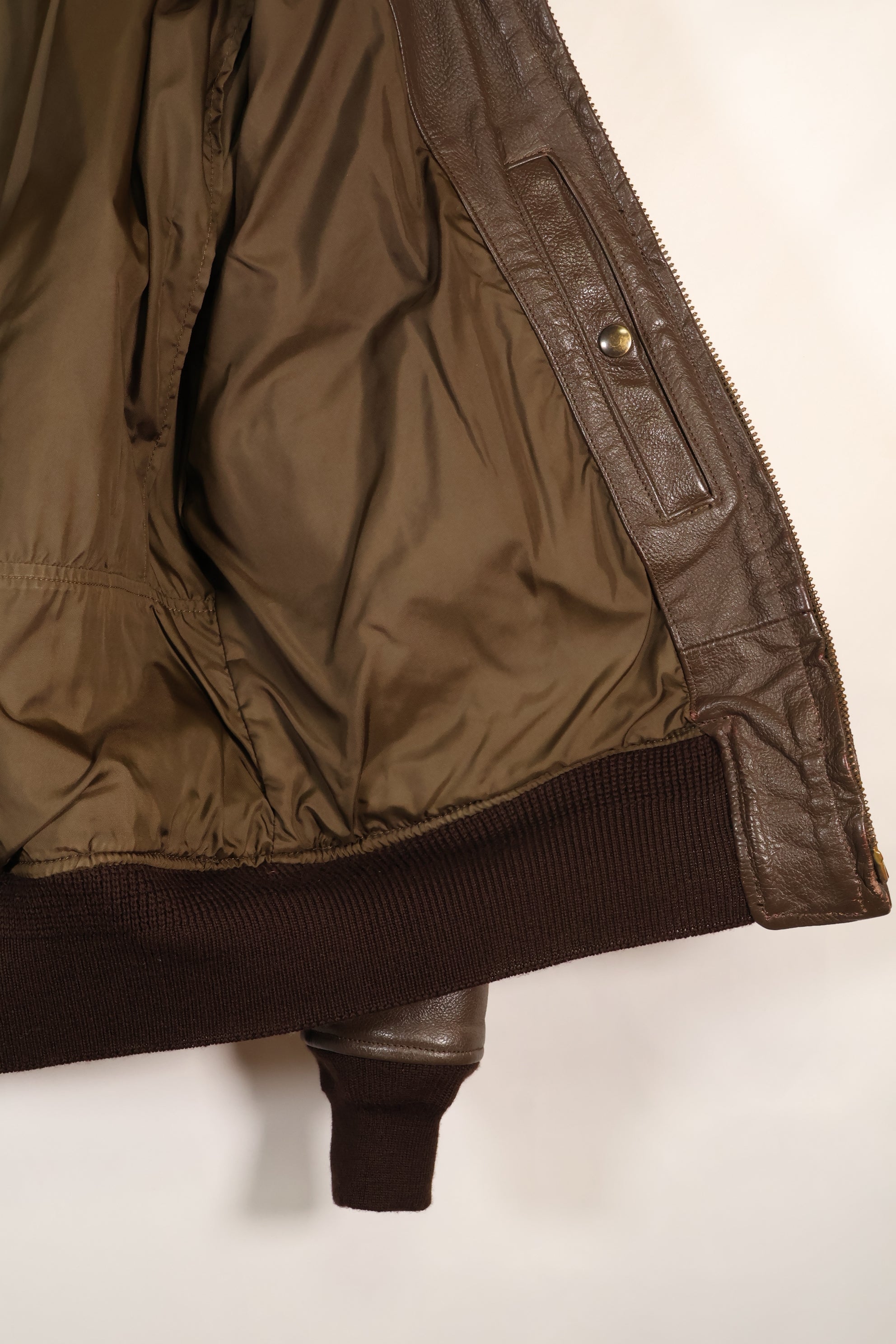 1977年契約　サイズ 42　アメリカ海軍　G-1　フライトジャケット　インターメディエイト　中古品