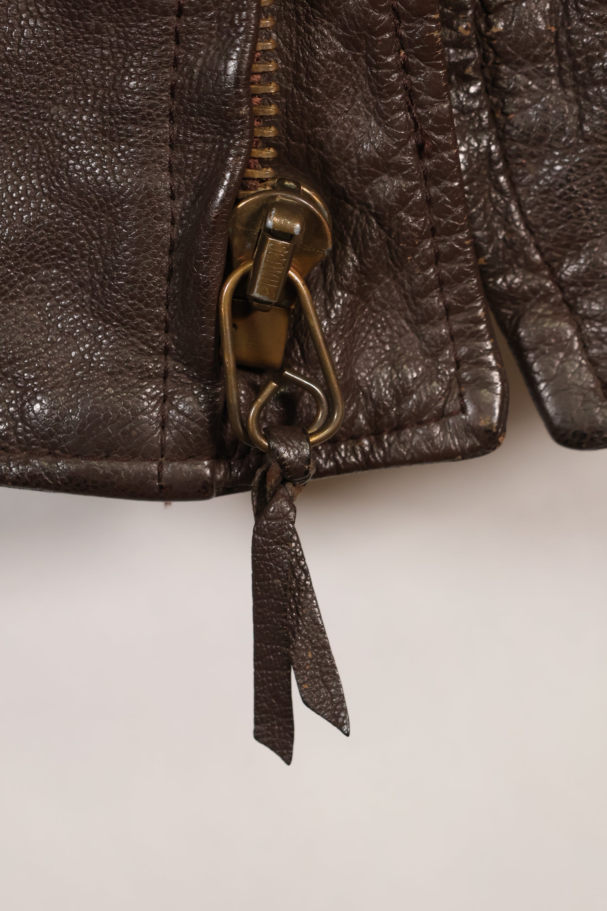 1971年契約　サイズ 42　アメリカ海軍　G-1　フライトジャケット　インターメディエイト　中古品