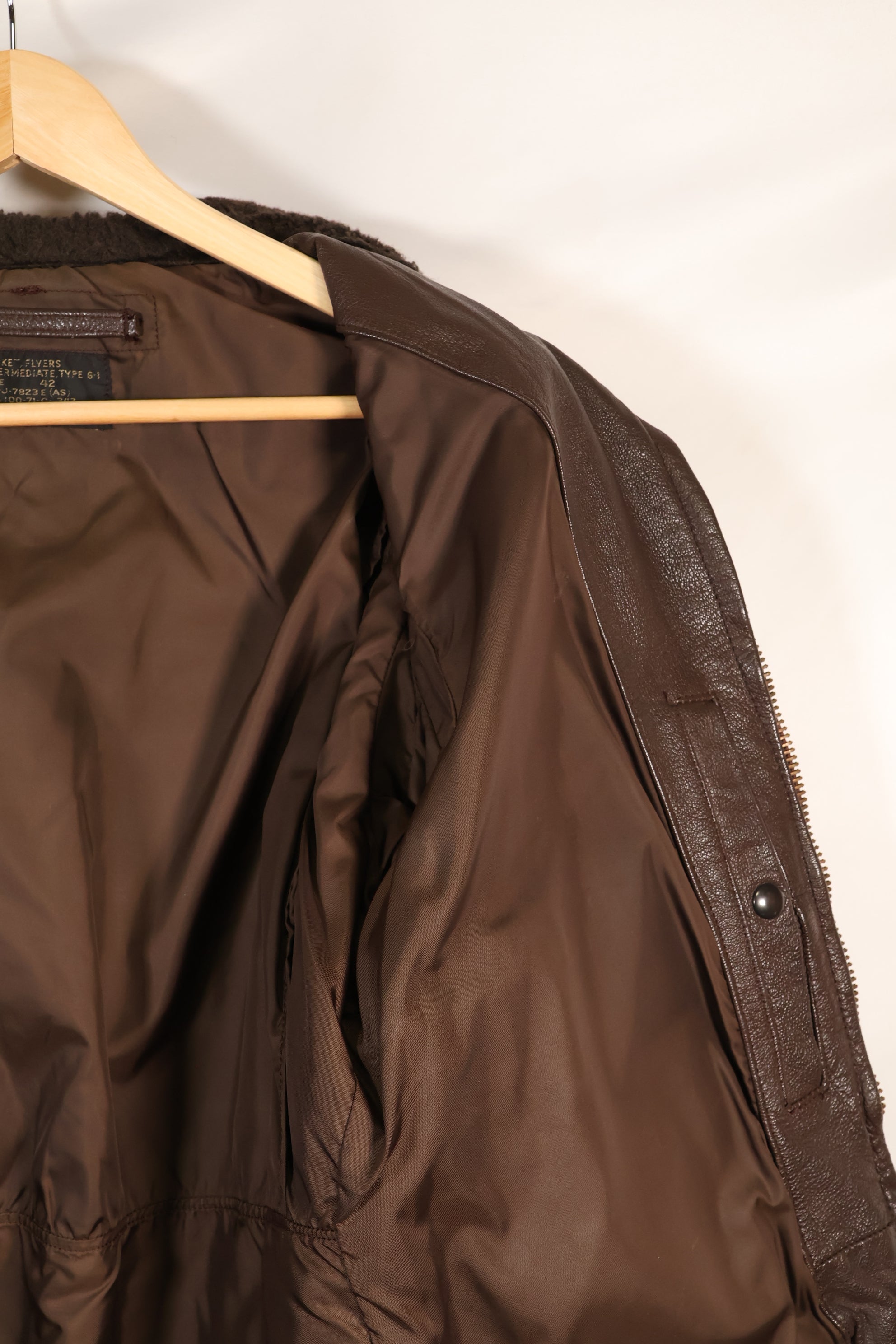 1971年契約　サイズ 42　アメリカ海軍　G-1　フライトジャケット　インターメディエイト　中古品
