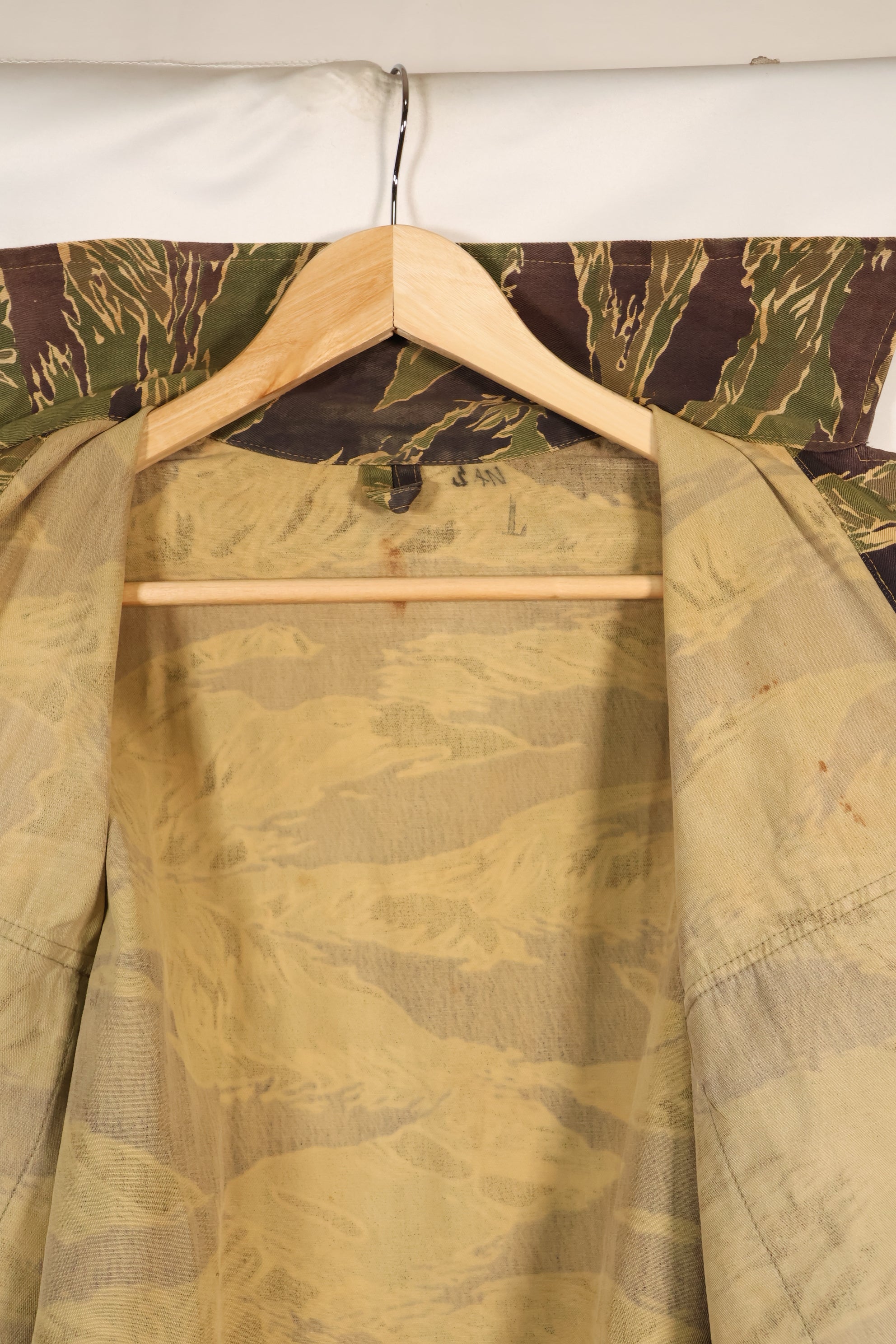 1960年代中頃　USカット　LARGE　沖縄タイガー　タイガーストライプ　シャツ　退色あり　中古品