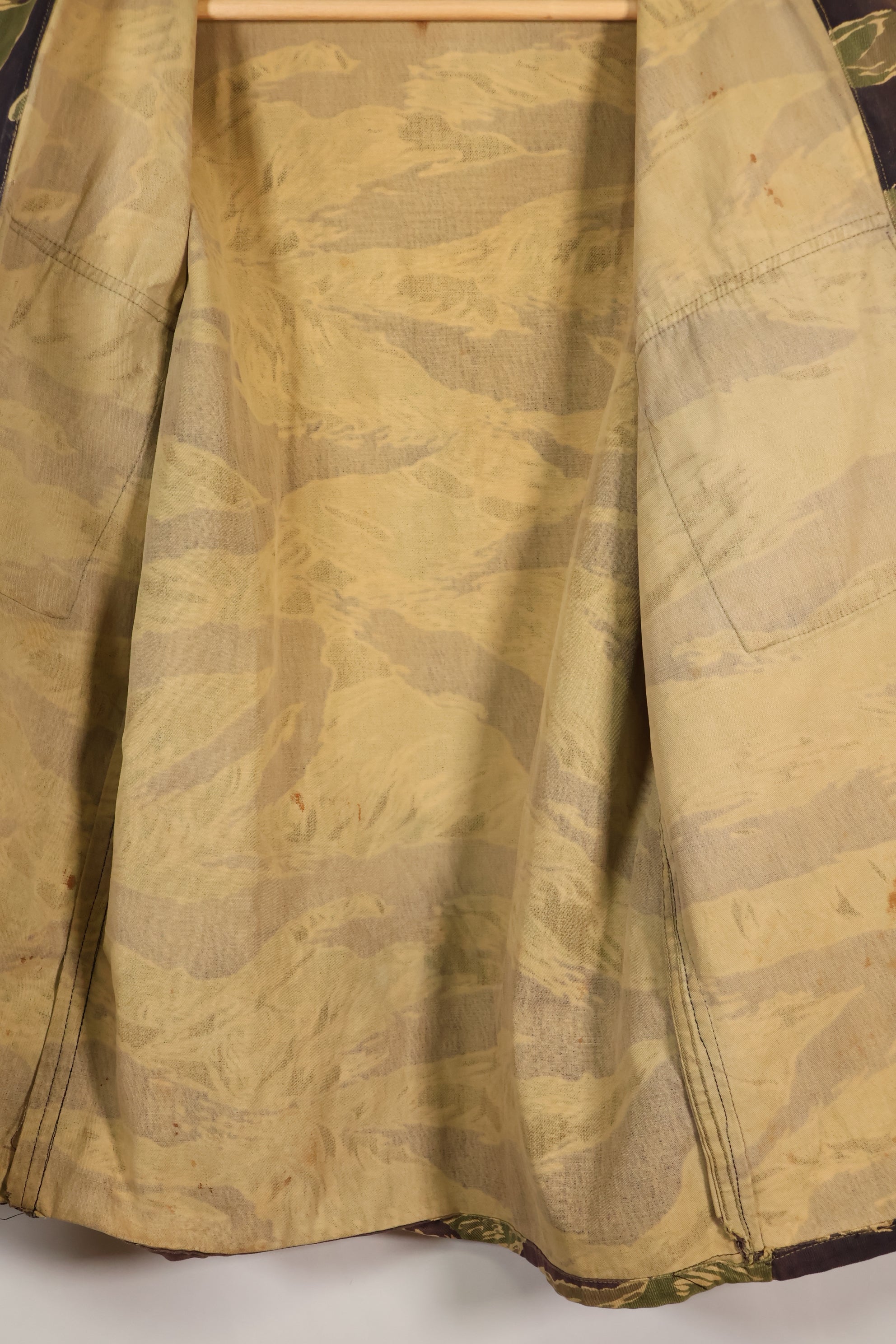 1960年代中頃　USカット　LARGE　沖縄タイガー　タイガーストライプ　シャツ　退色あり　中古品