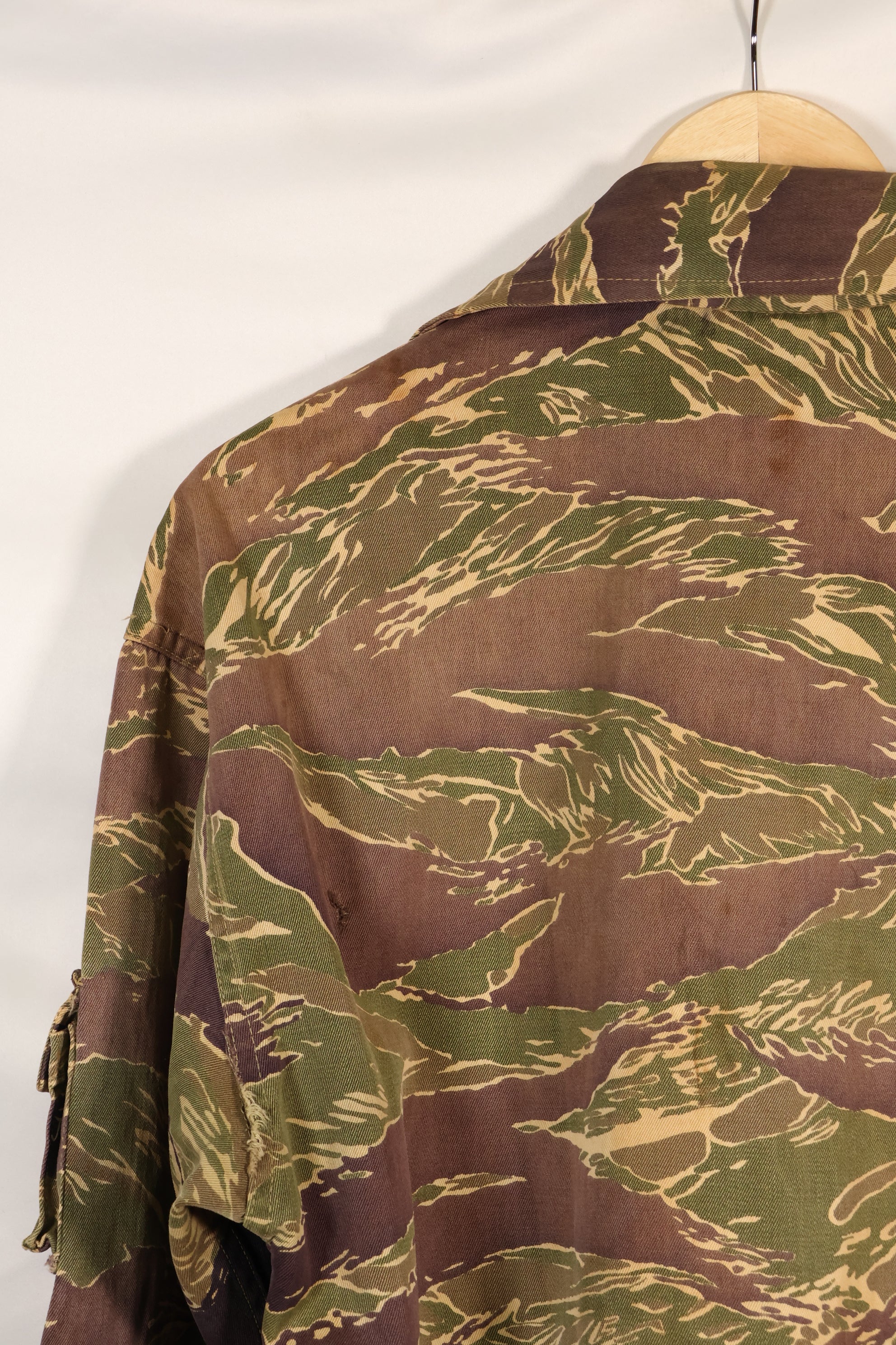 1960年代中頃　USカット　LARGE　沖縄タイガー　タイガーストライプ　シャツ　退色あり　中古品