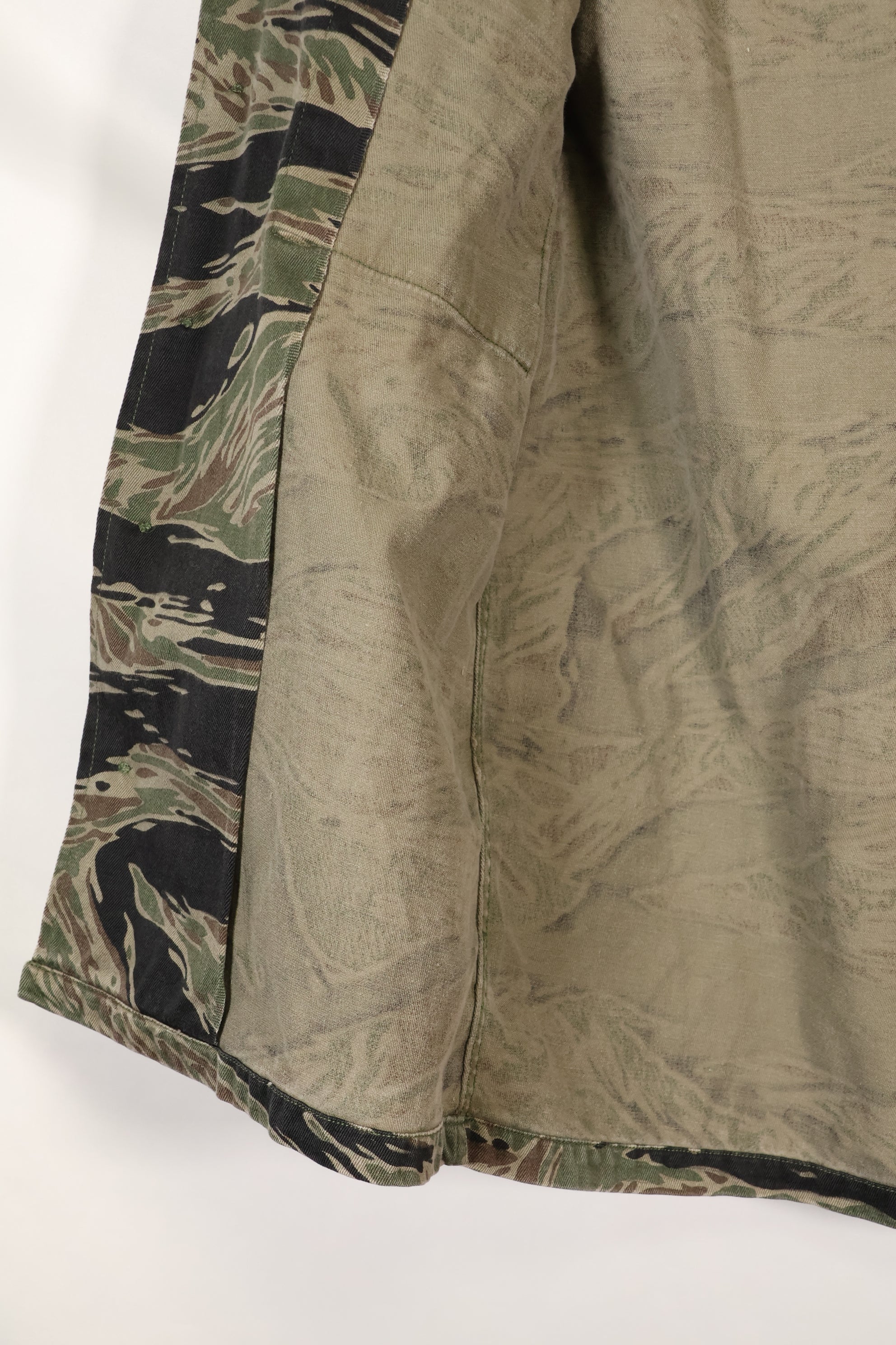 1960年代　日本製　シルバータイガー　Asian Cut シャツ　タイガーストライプ　中古品　カフスなし