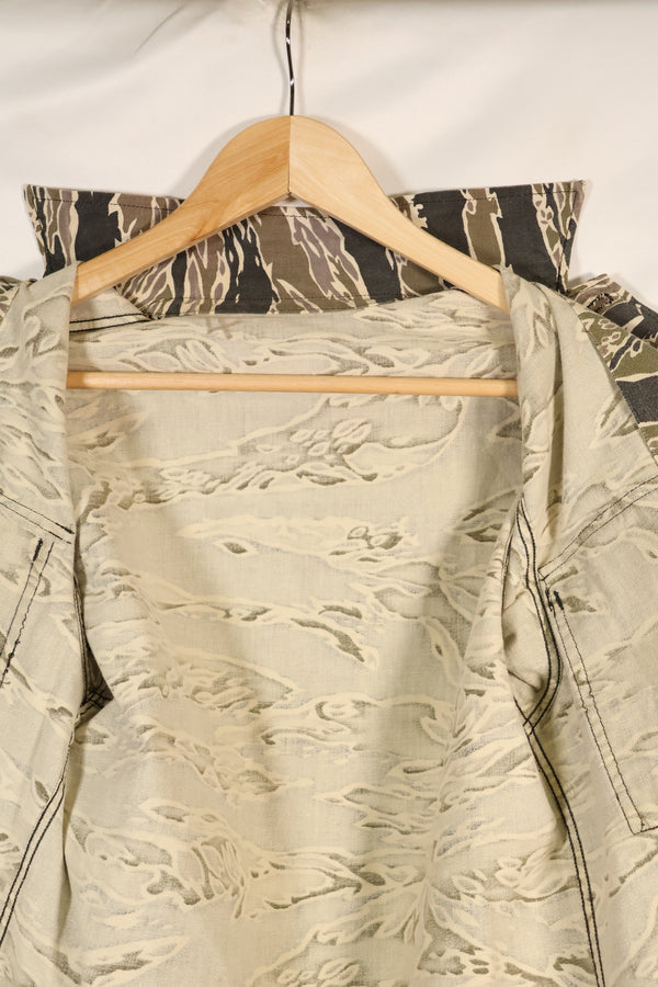 1970年代前半　レイトウォーパターン　タイガーストライプ　ヘビーコットン　シャツ　退色あり　中古品