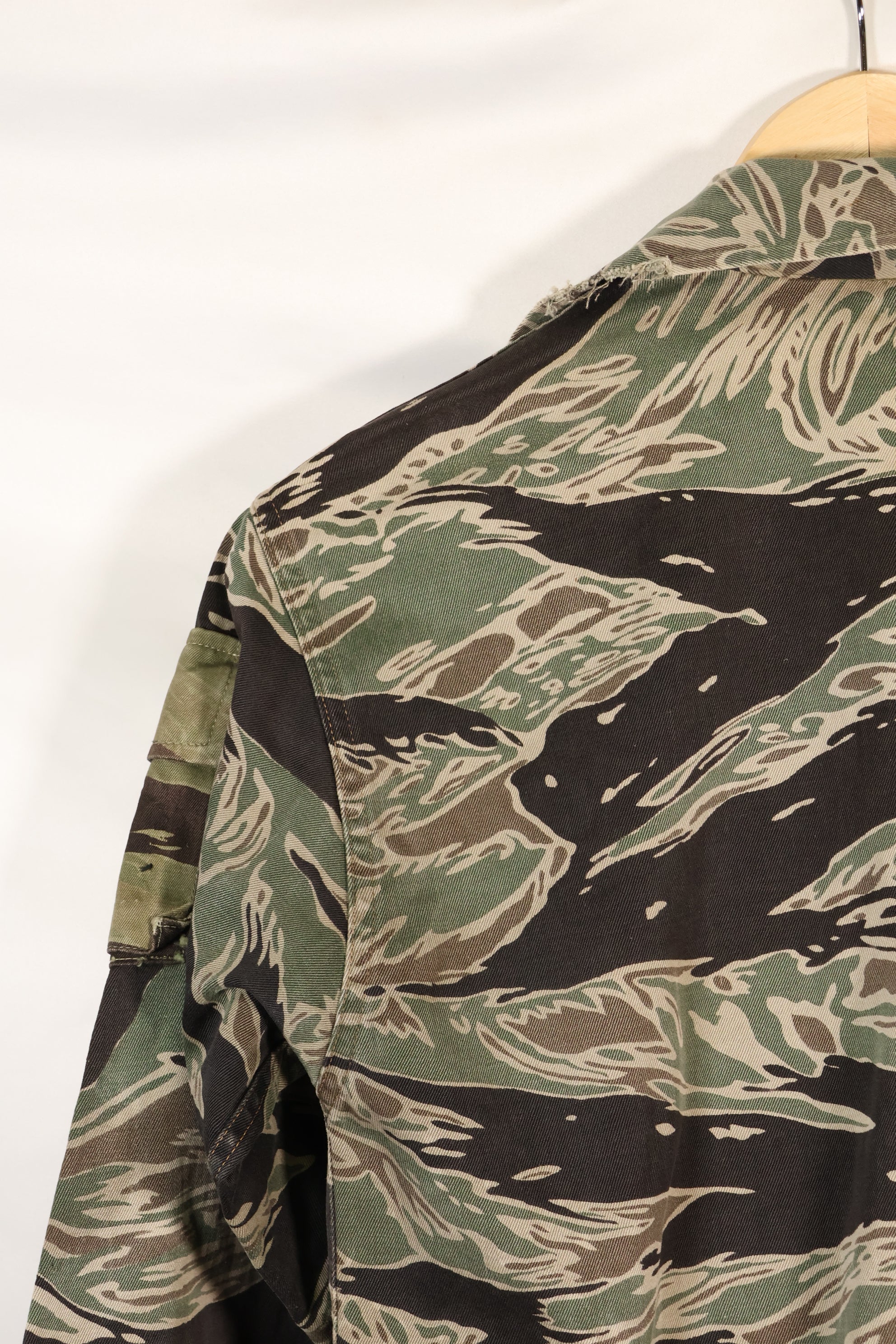 1960年代半　A-S　日本製　シルバータイガー　シャツ　タイガーストライプ　ローカル改造あり　中古品