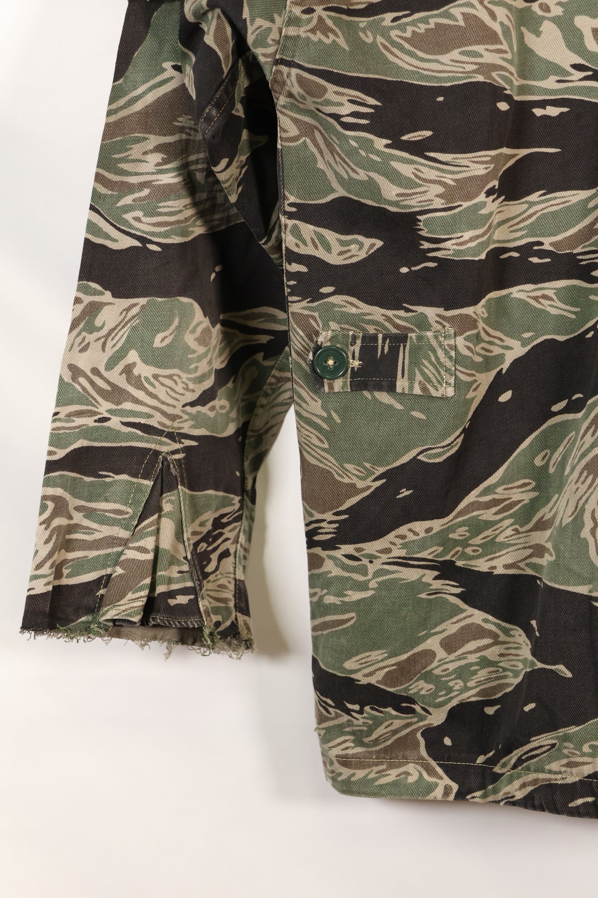 1960年代半　A-S　日本製　シルバータイガー　シャツ　タイガーストライプ　ローカル改造あり　中古品