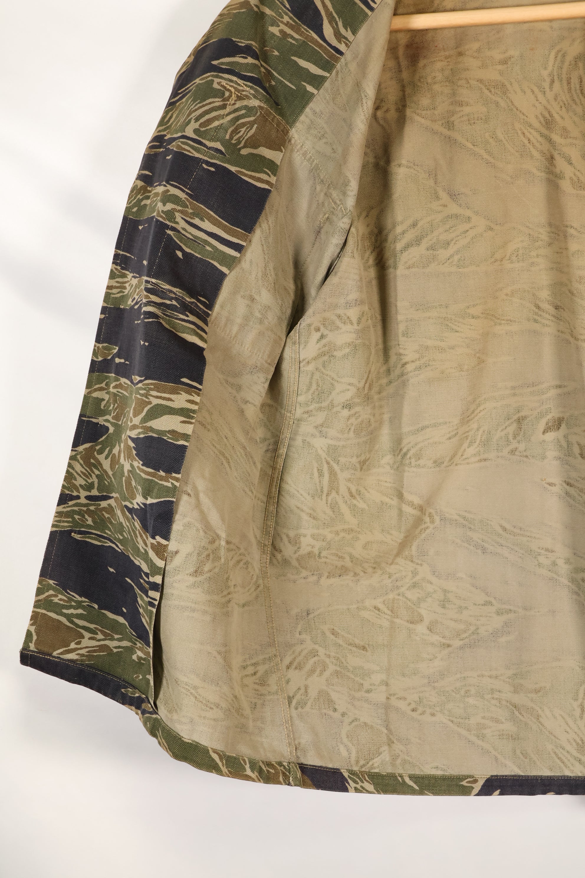 1960年代半　A-M　シルバータイガーシャツ　Asianカット　エポレット改造　中古品