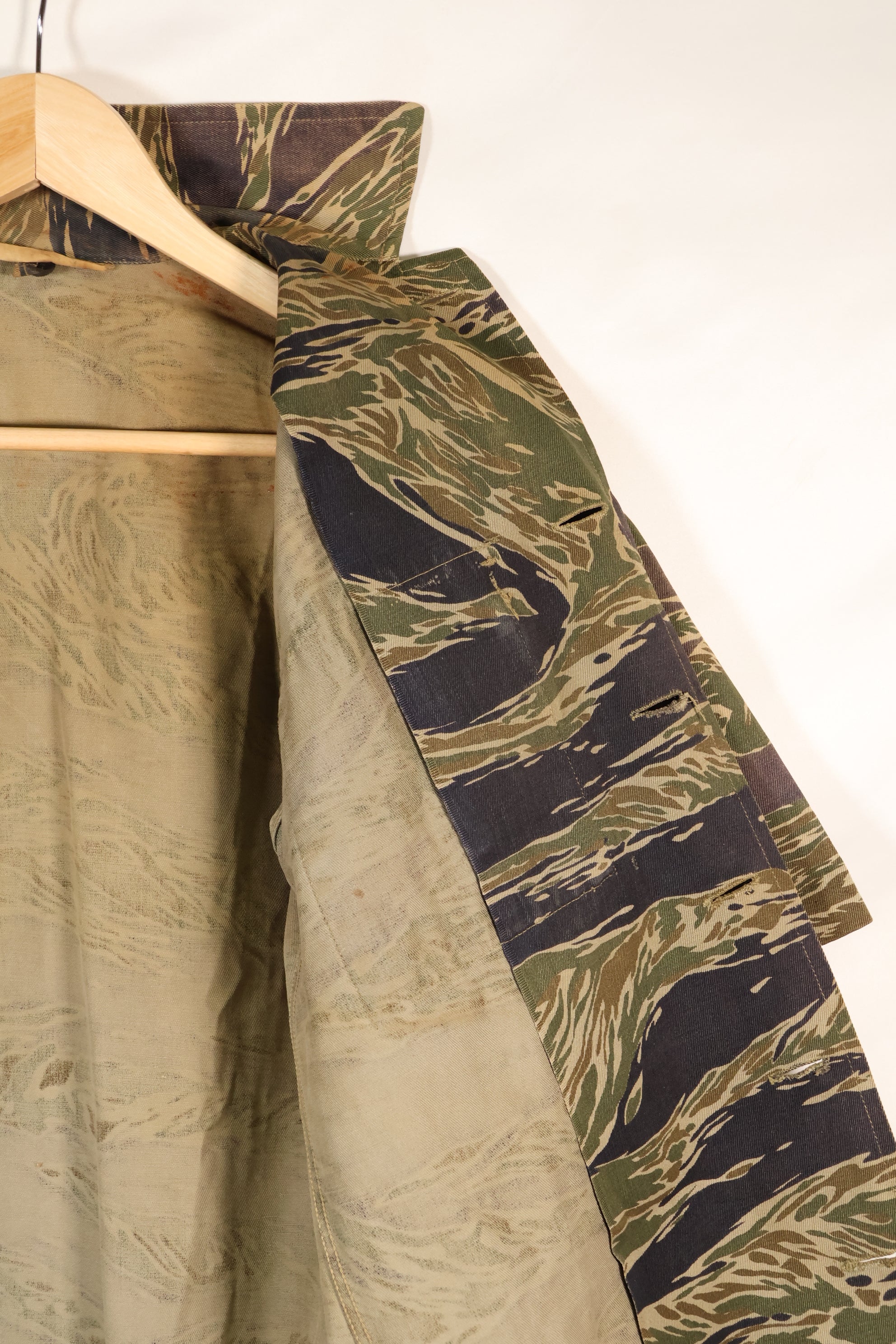 1960年代半　A-M　シルバータイガーシャツ　Asianカット　エポレット改造　中古品