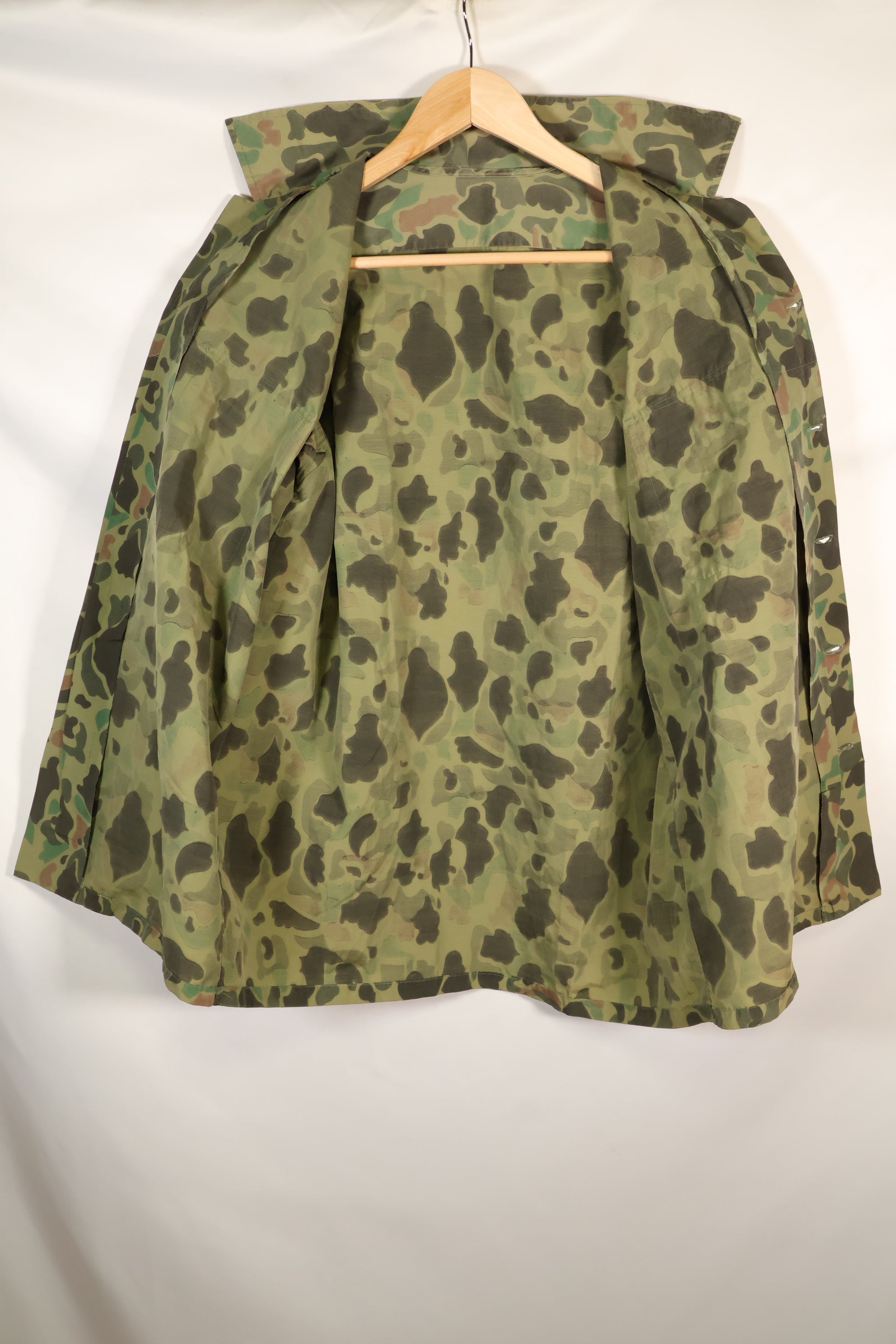 1970年代頃　韓国軍　フロッグスキン迷彩　ナイロン生地　ローカルメイド　シャツ　中古品