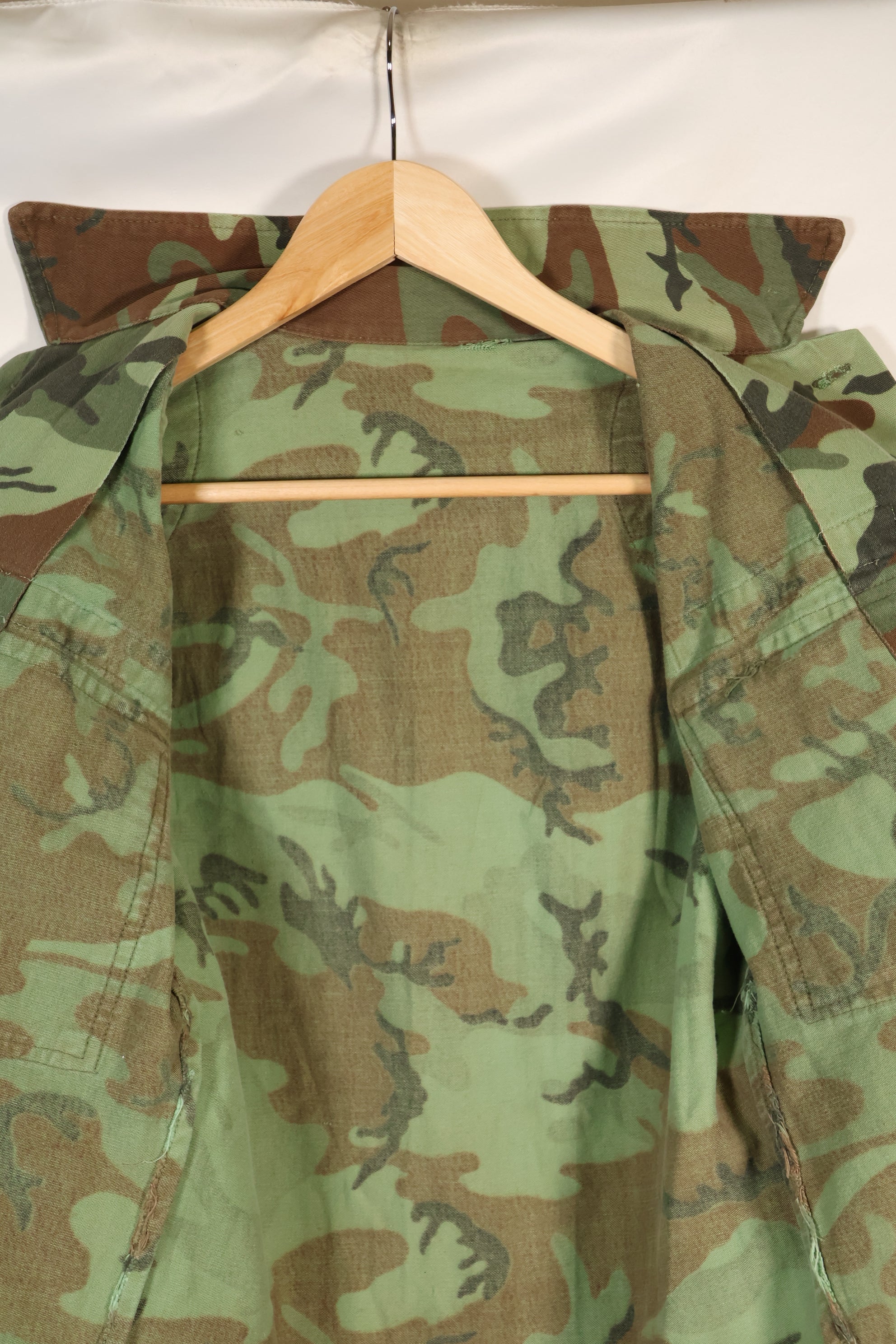 1960年代　南ベトナム　ARVN グリーンリーフ迷彩　シャツ　中古品