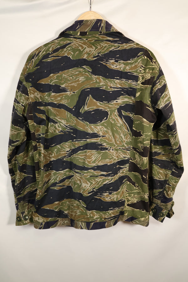 1960年代半　日本製　シルバータイガーシャツ　Asianカット　別生地サイズ改造あり　中古品