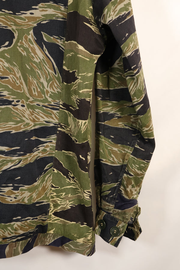 1960年代半　日本製　シルバータイガーシャツ　Asianカット　別生地サイズ改造あり　中古品