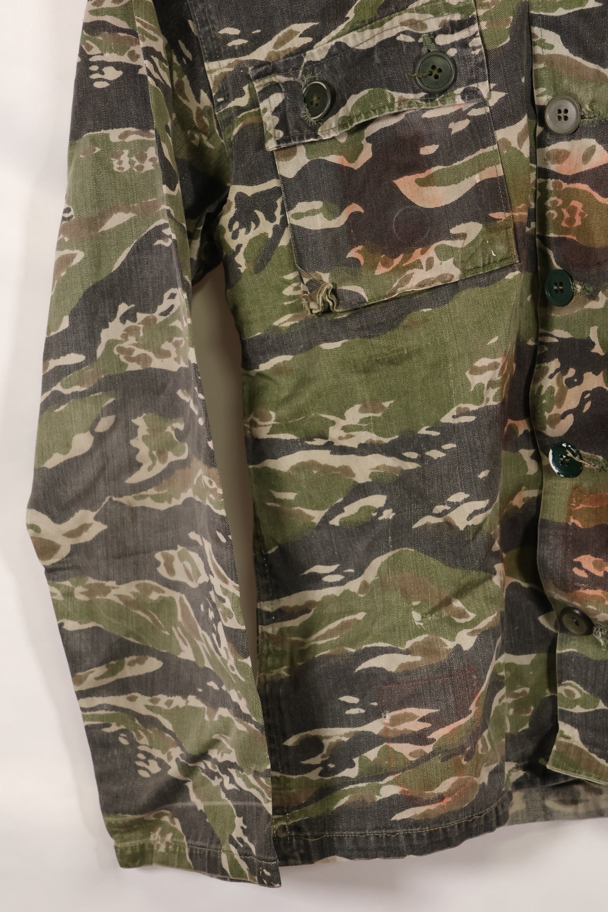 1960年代　タイガーストライプ　シャツ　CIDGパターン　退色あり　汚れあり　中古品