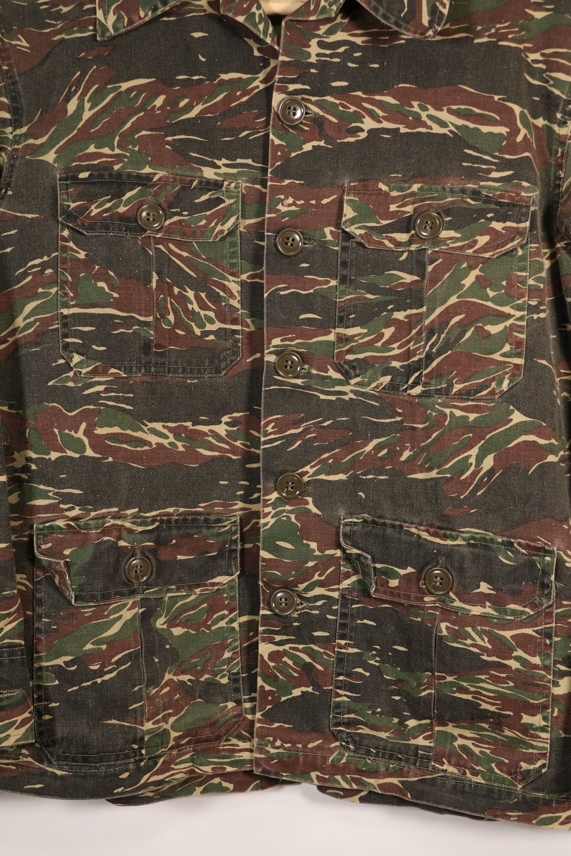 1970年代　シルバータイガー　タイガーストライプ　シャツ　タイタイガー　4つポケット　中古品