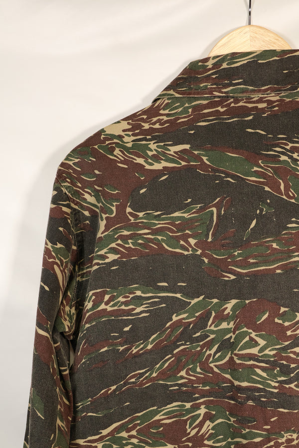 1970年代　シルバータイガー　タイガーストライプ　シャツ　タイタイガー　4つポケット　中古品