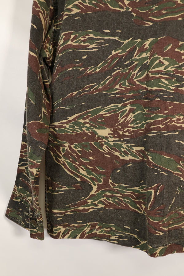 1970年代　シルバータイガー　タイガーストライプ　シャツ　タイタイガー　4つポケット　中古品