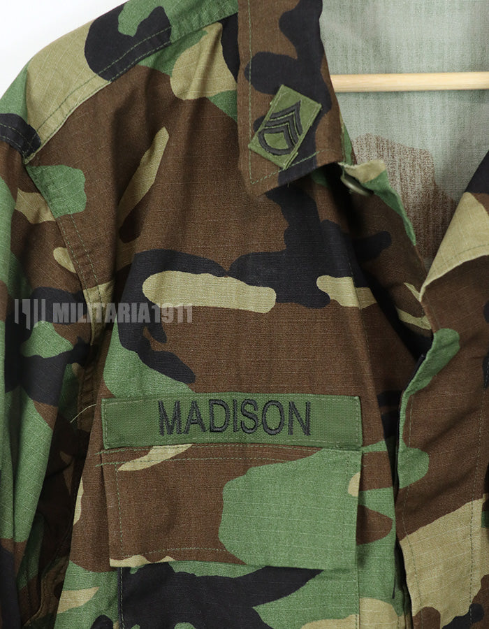 実物　アメリカ陸軍　ウッドランド迷彩　ジャケット　2000年製　パッチ付き