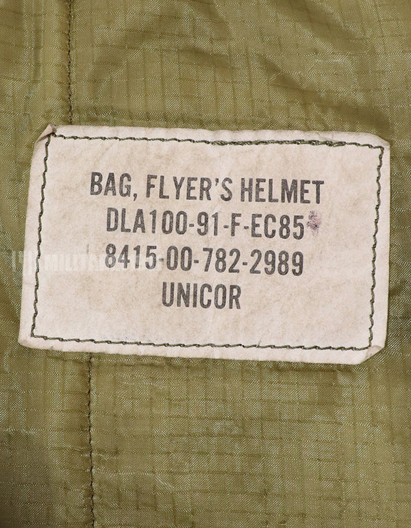 実物　米軍放出品　91年製　ヘルメットバッグ　汚れあり　中古品