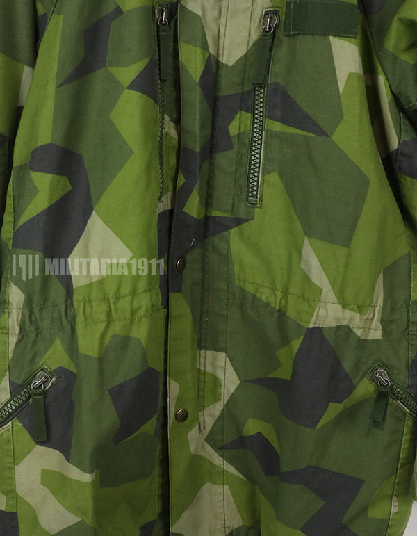 実物　スウェーデン軍　M90 カモフラージュ　フィールドジャケット　1993年製　軍官給品 B