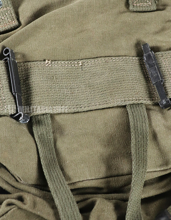 実物　アメリカ軍　M1956 コンバットフィールドパック 　中古品 A